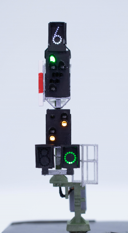 H/V Kompakt Hauptsignal mit Vorsignal am Ausleger Mast